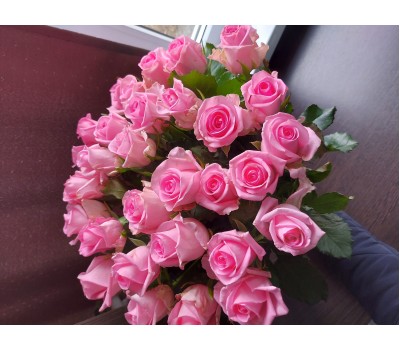Розовые розы с доставкой в Лабинске и в Лабинском районе